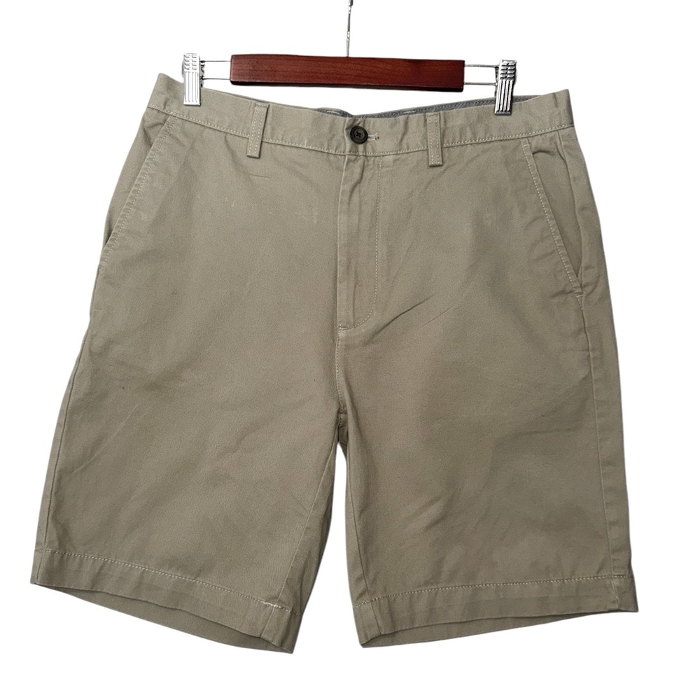 AMAZON ESSENTIAL MENS KHAKI GREEN SHORTS SIZE 32